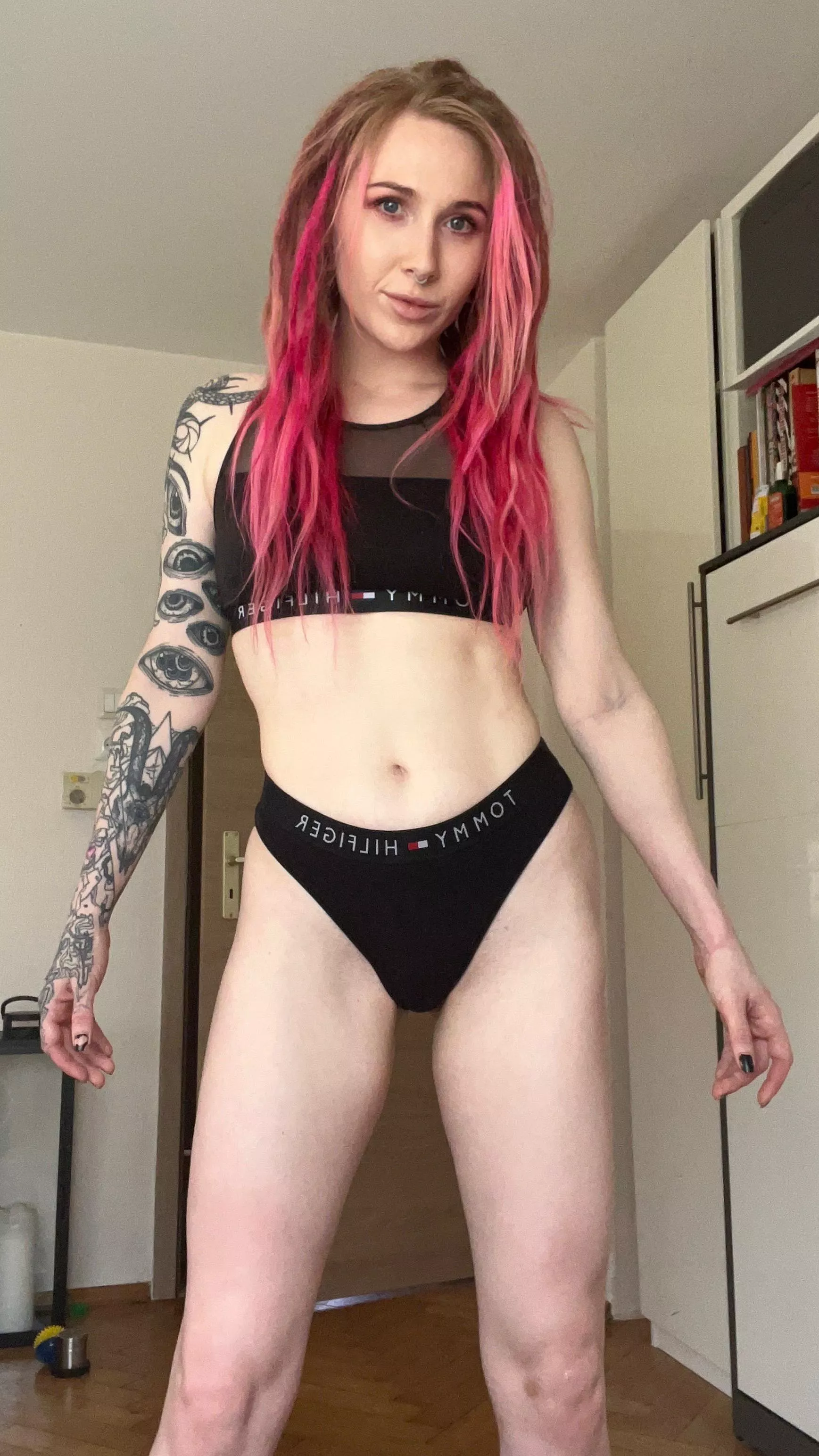 This girl needs a good fucking 🤤 posted by Kizsler