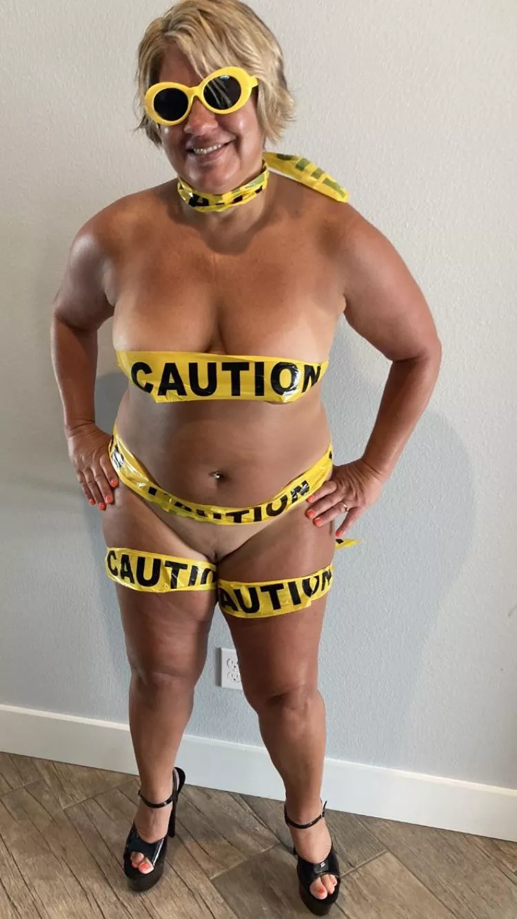 Use Caution ⚠️ ⛔️ posted by Saltysylvia