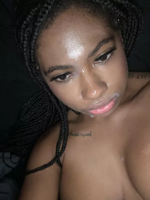 which redditor wants to give me a facial? by xoxoxoprincess