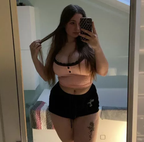 Bursting out by goharderxx