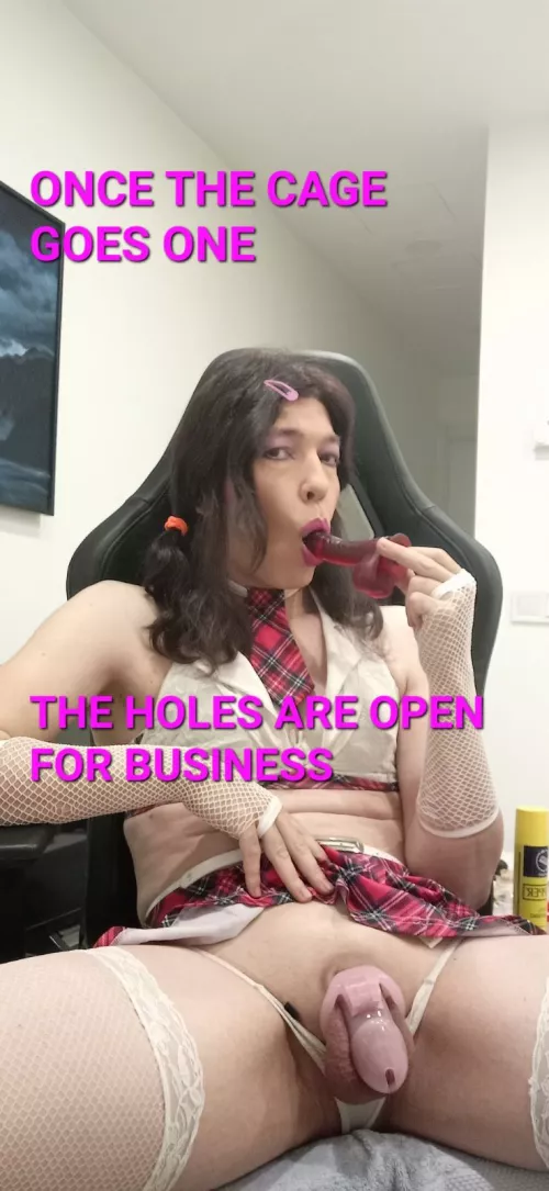 Do i look like a good fucktoy? by patricia_hfm