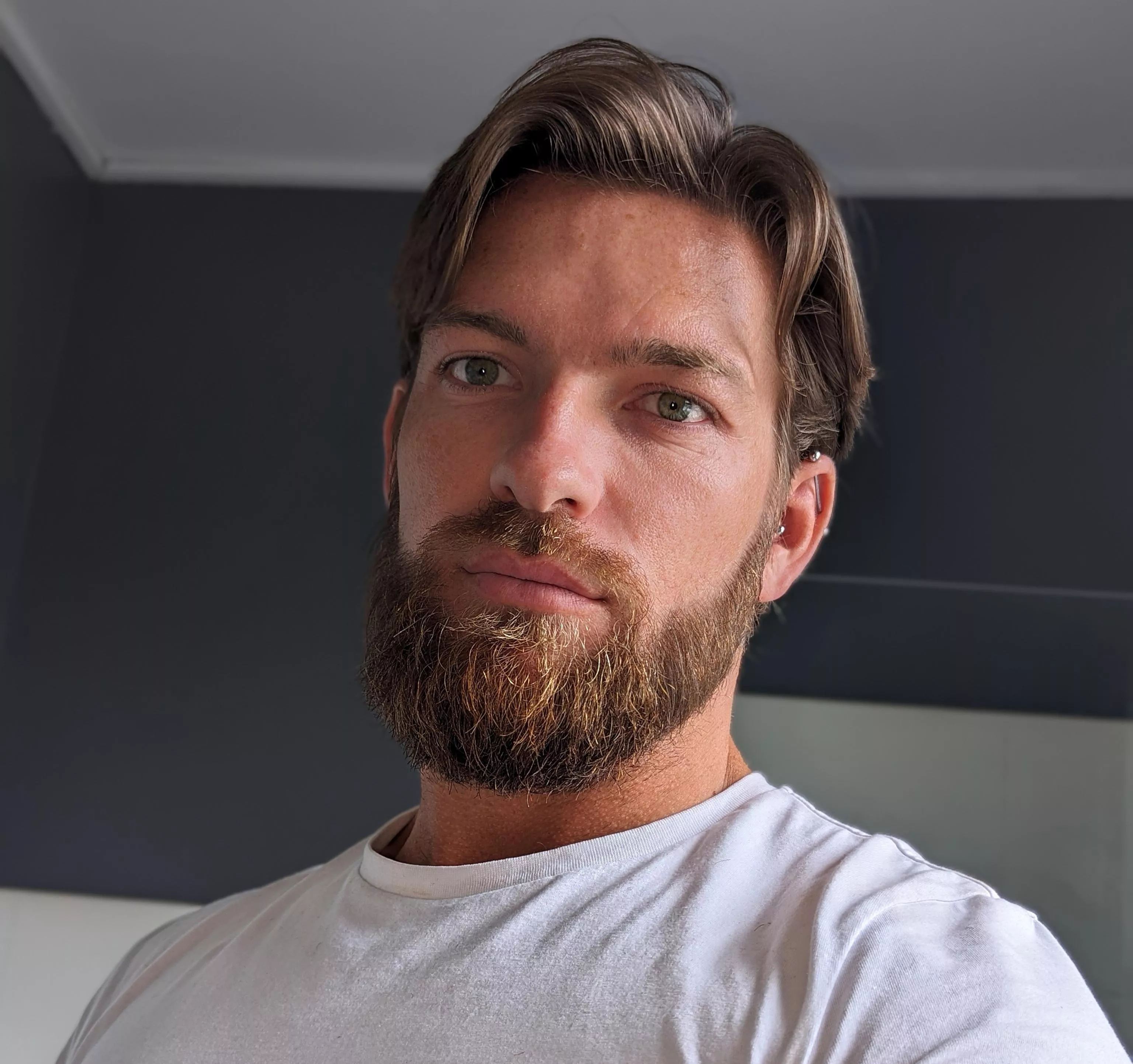 Freshly trimmed and ready for the weekend. How do I look? posted by pg_flex