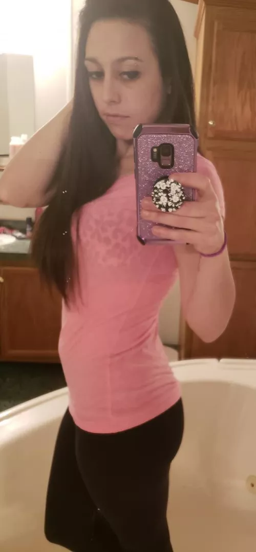 Great combo of bra print and shirt color by KM9Doom_v2