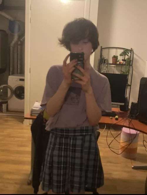 Kinde obsessed with this outfit 💅🏻 by RecordAlternative221