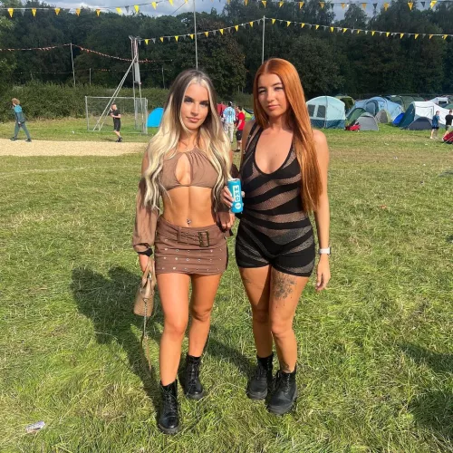 L or R by NemanjaVidicsHead