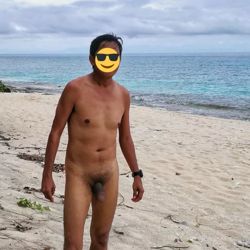 [M] beach makes wanna take off my clothing by wildtrip111