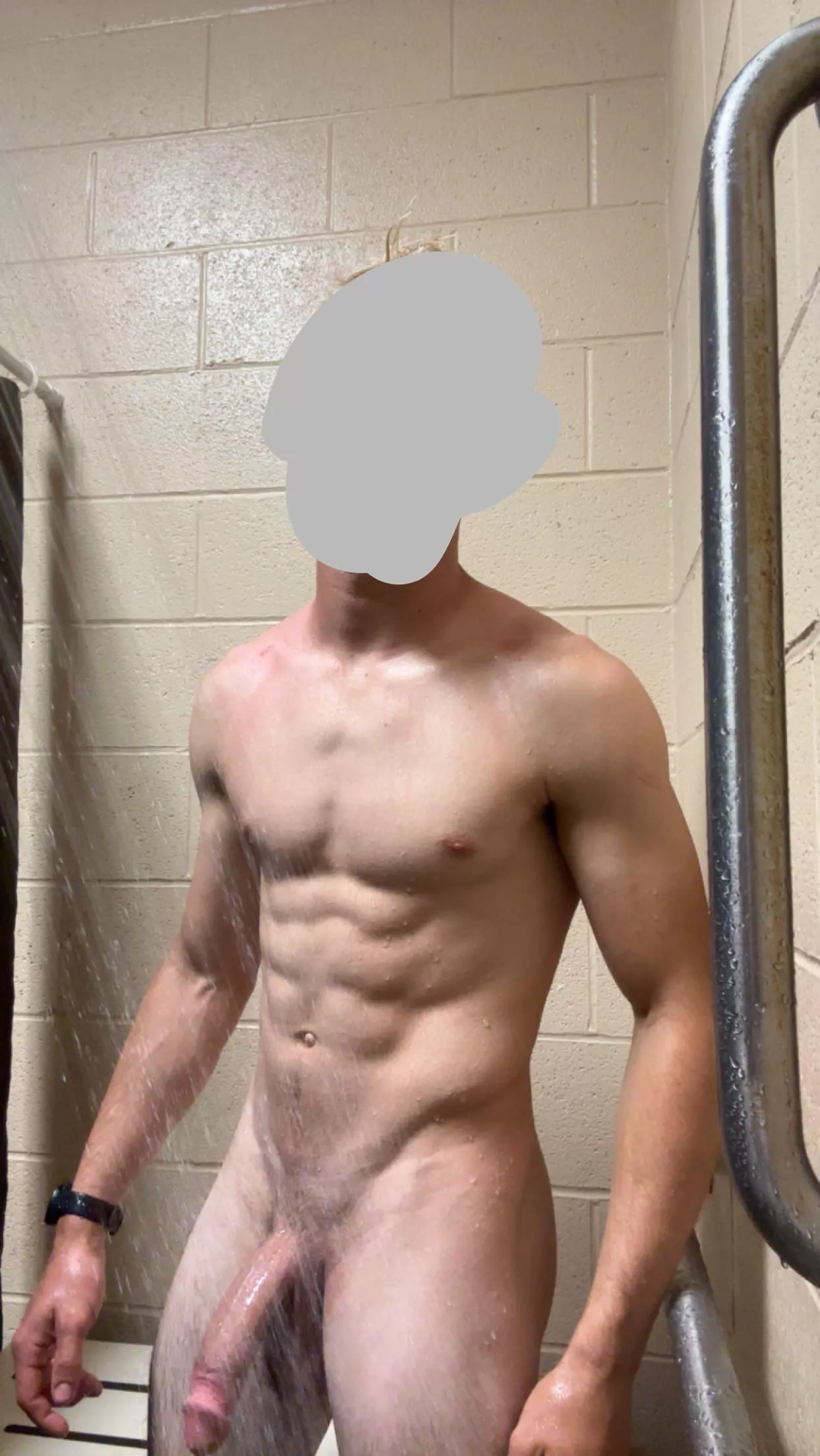 Need a shower buddy posted by Alp90921