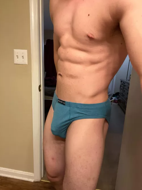 Not the most exciting color, but I assure you what’s inside will excite you 😉 by StrippingViolinist