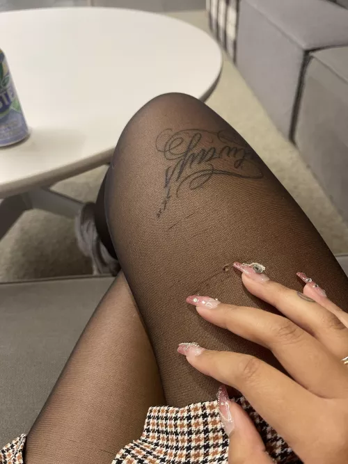 Office day 💕 by scentedbunny