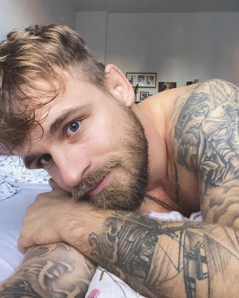 Sending Love, always 🏳️‍🌈 posted by The_Boy_Baker