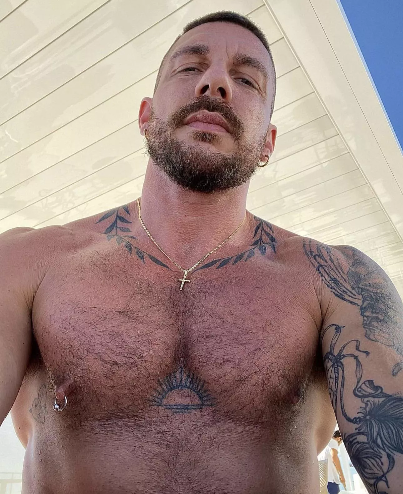 Sugar baby needed posted by Daddy__112