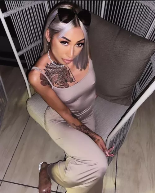 this dress is so tight you can see the piercings by netteljeql