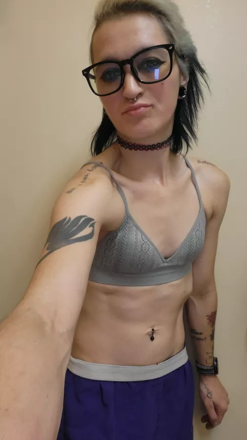 This is what is hiding under my scrubs🤭 by Zeemako420