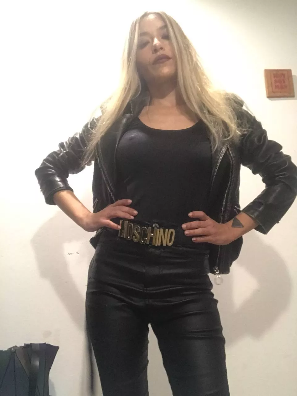 waiting for the weekend posted by DebyBabalon