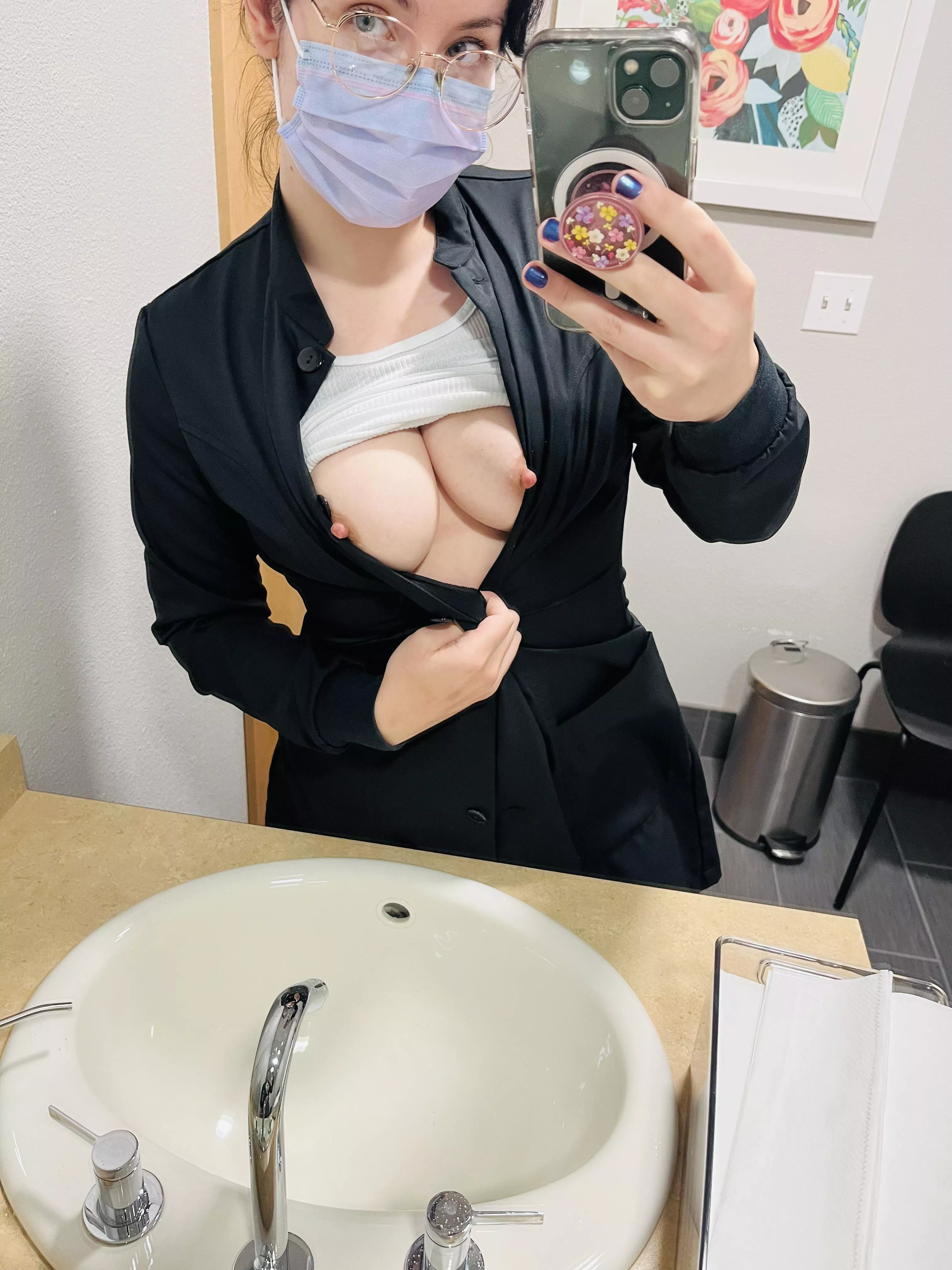 Would you want these in your face during your dental cleaning?😌🦷 posted by ramonaridley