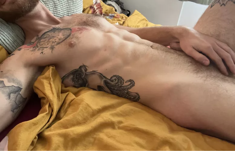 You come home and find me like this - wyd? by MyDirtyHobby44