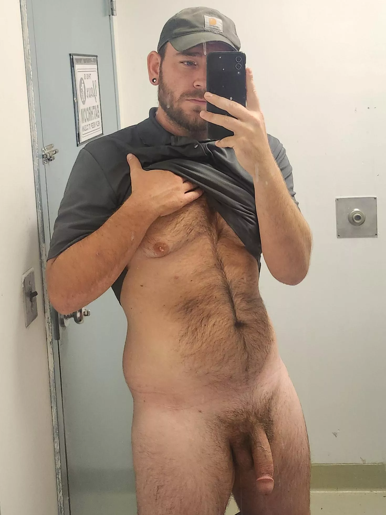 Can you lend me a hand or your mouth to get me hard? posted by bi_blaize