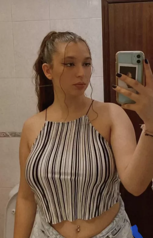 Can’t hide those by Bobbyloveboobss