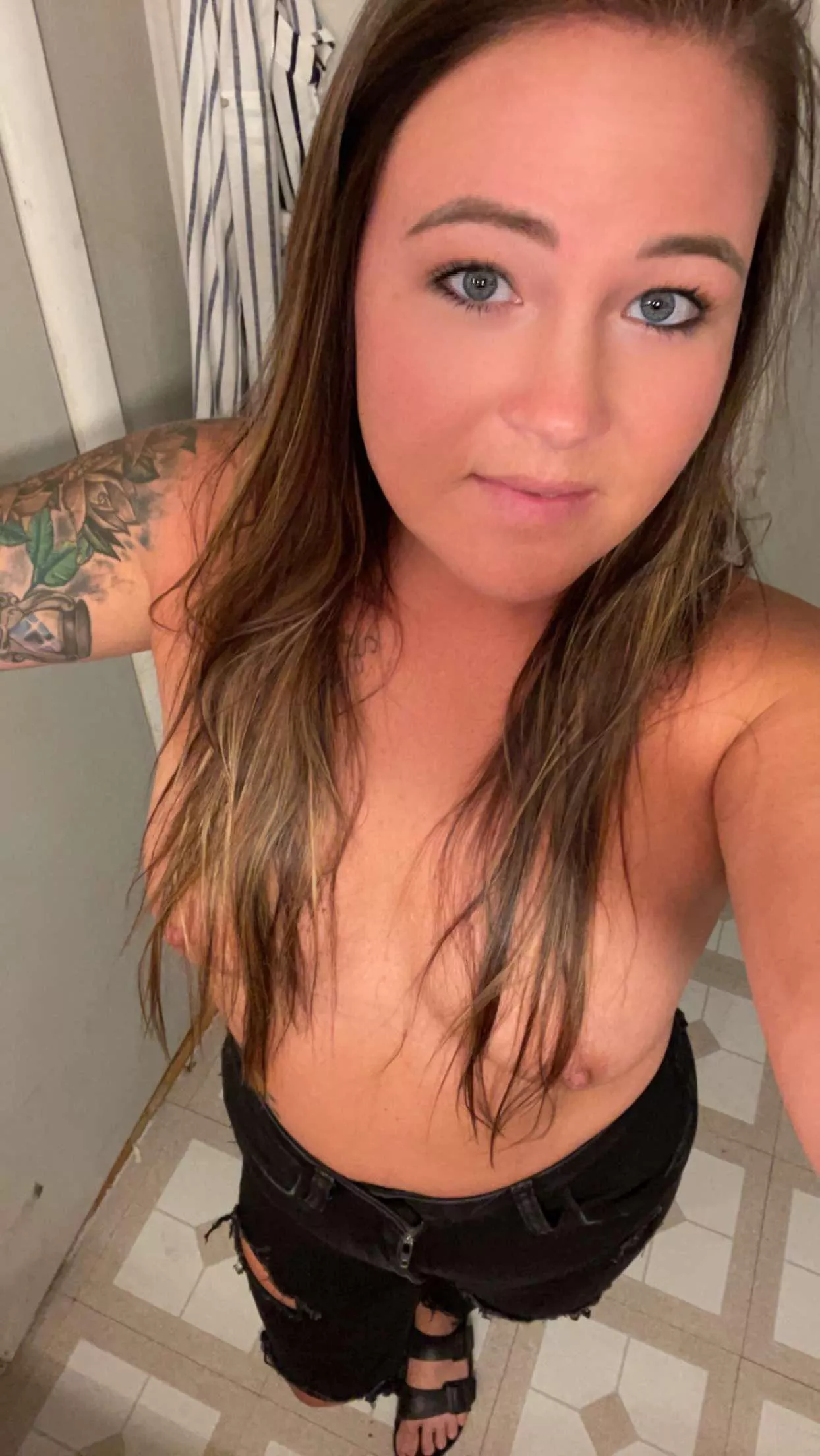 Click the link for best pics and vids! posted by SkyDream695