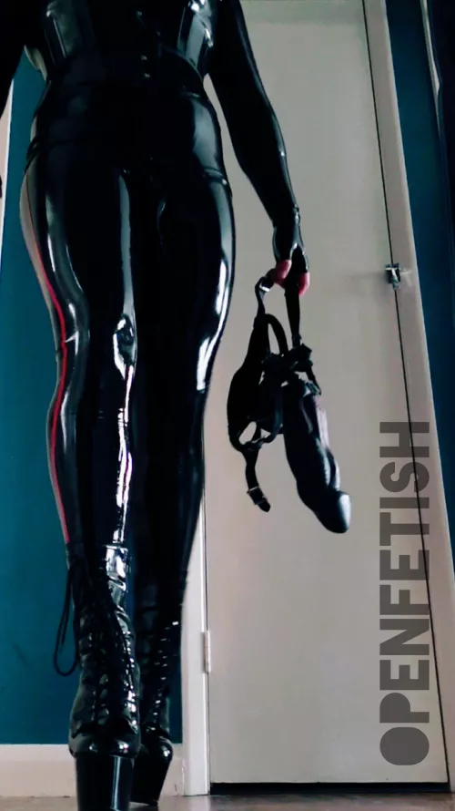 C'mon, Hun. We Got Work To Do 🤐 by Open_Fetish