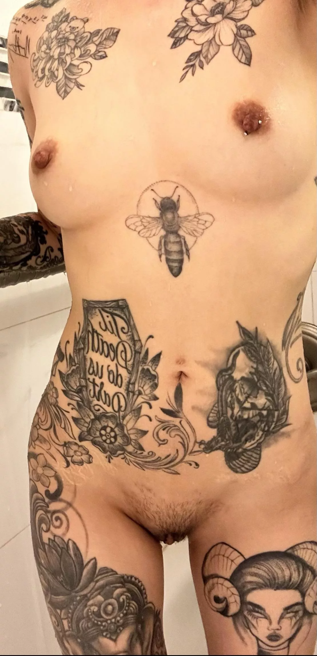 F, 27 91lbs 4’ 11 posted by AffectionateEbb2815