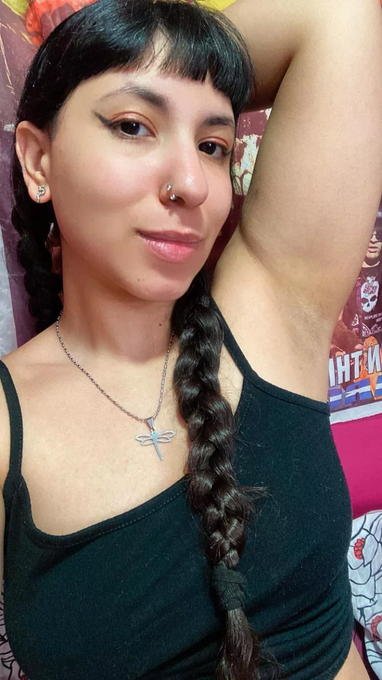 First pic here! 😳 posted by nerearulea