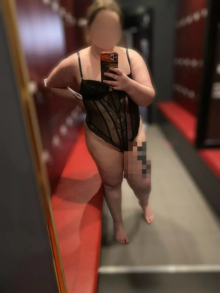 Goddamn I look good 😍 posted by lustyfreyja