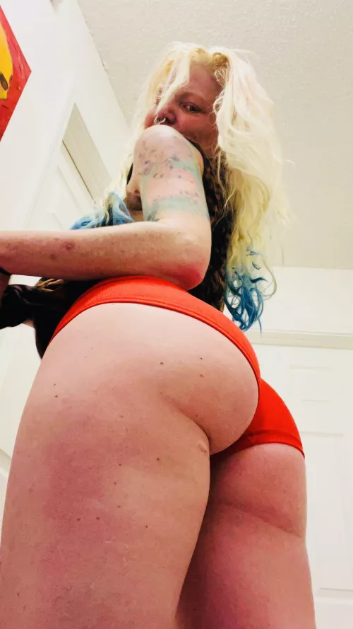 ISO… A good spankin’ by Bleach-Killz