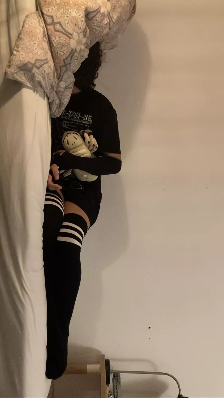 =v= eepy posted by Kooky-Reputation-268