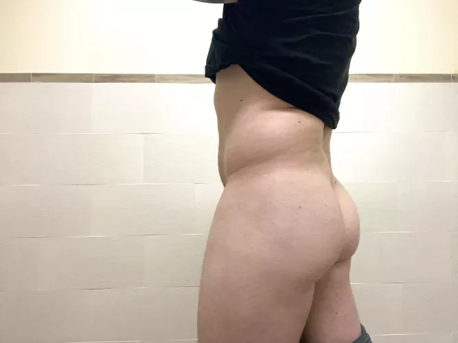 Working on the legs by So_aboutthat