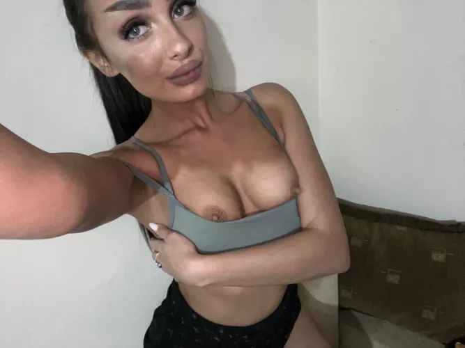 Your daily reminder to jerk off to me by calculating_hammock