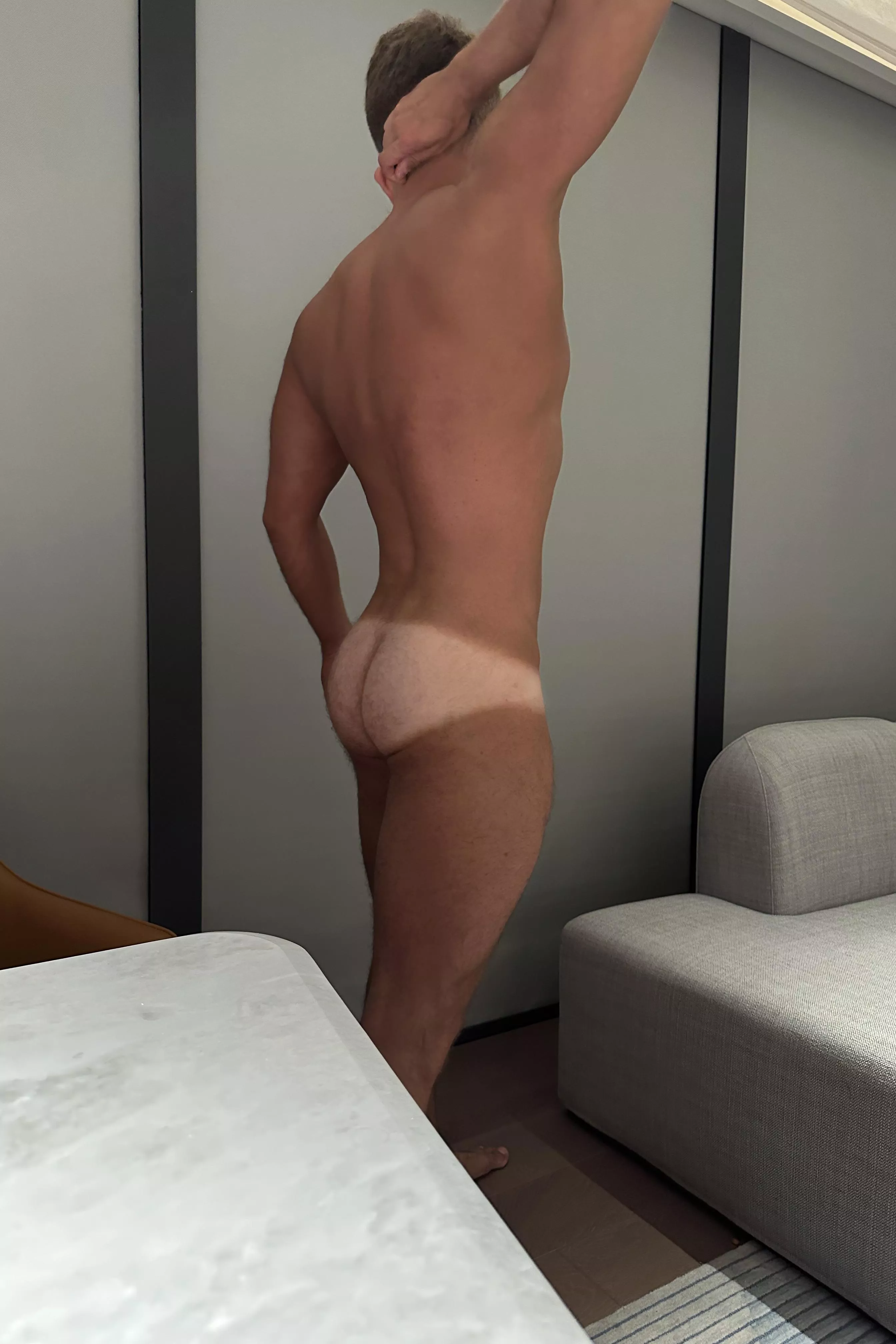 Final tan line of this summer posted by alexandromortias