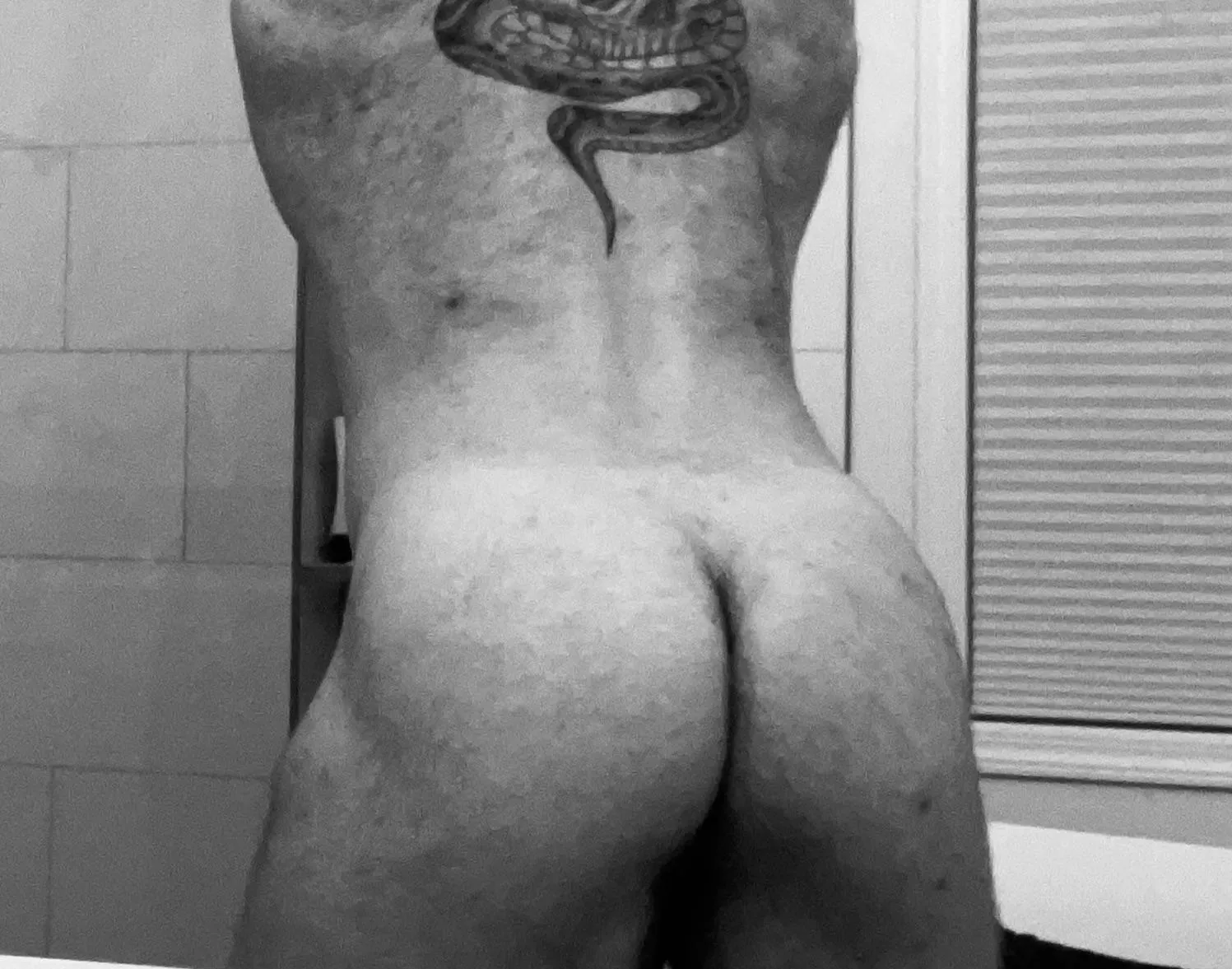 Getting read for some deadlifts. What about you? [m] posted by Pearson-44