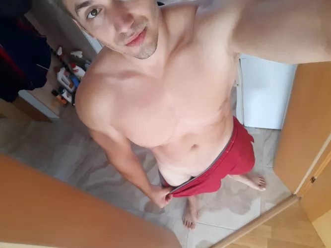 Its a nice Sunday Funday 😉🍺. [28M] by xTommy95x