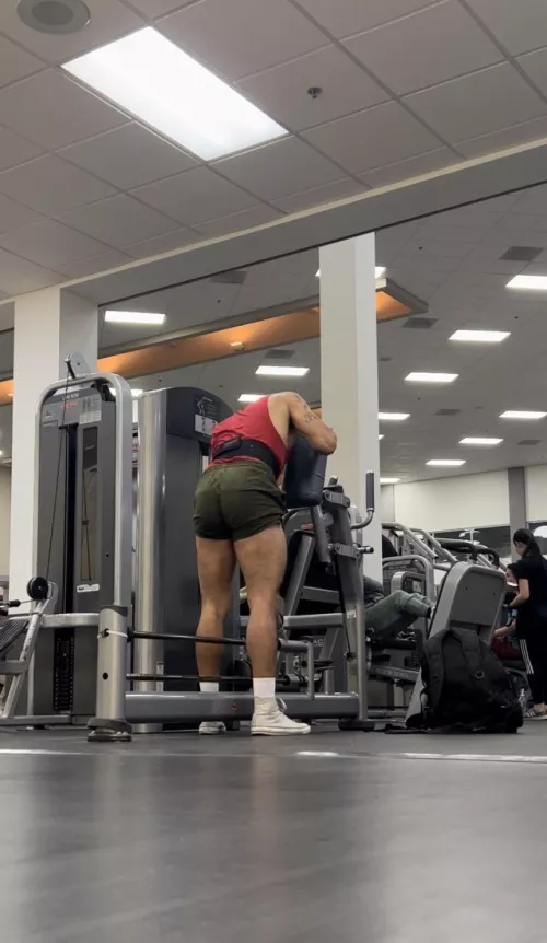 Looking extra Thicc by AdonisFit69