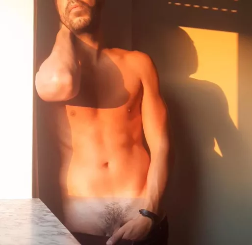 [M] Undressing at sunset by n4turi