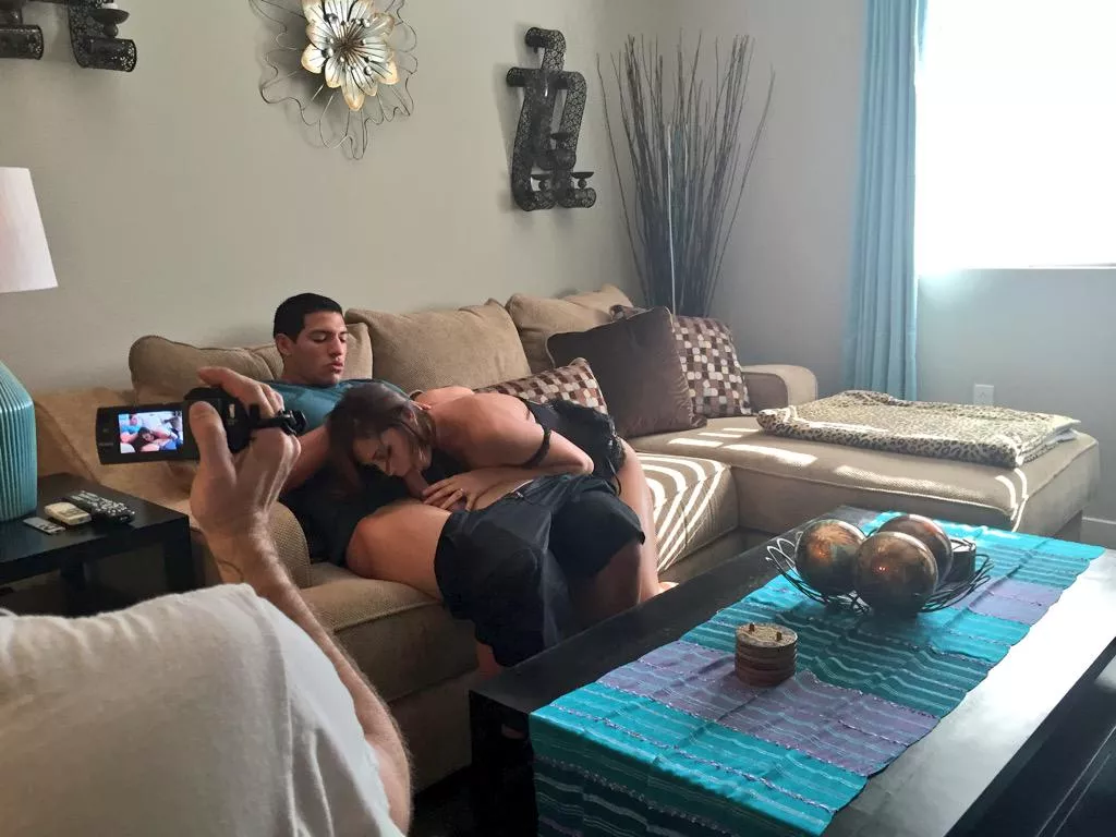 Queen posted by UsedOutlandishness81