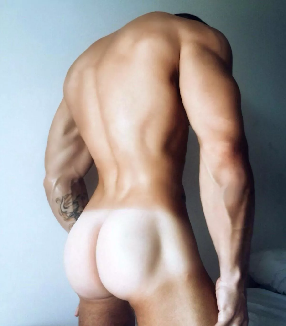 Tan line posted by PeteGuy23