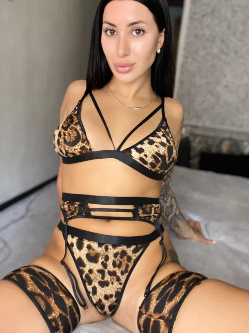 Unlock the door to pleasure with me. Shall we? by odorlessumbria26