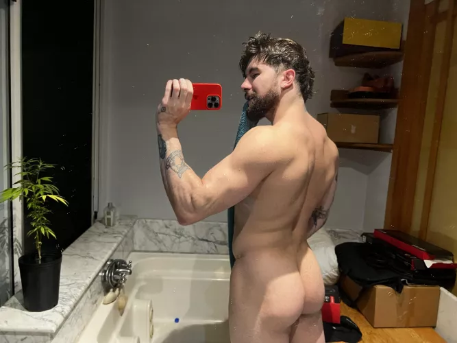 What you think? by bronlyfanguy