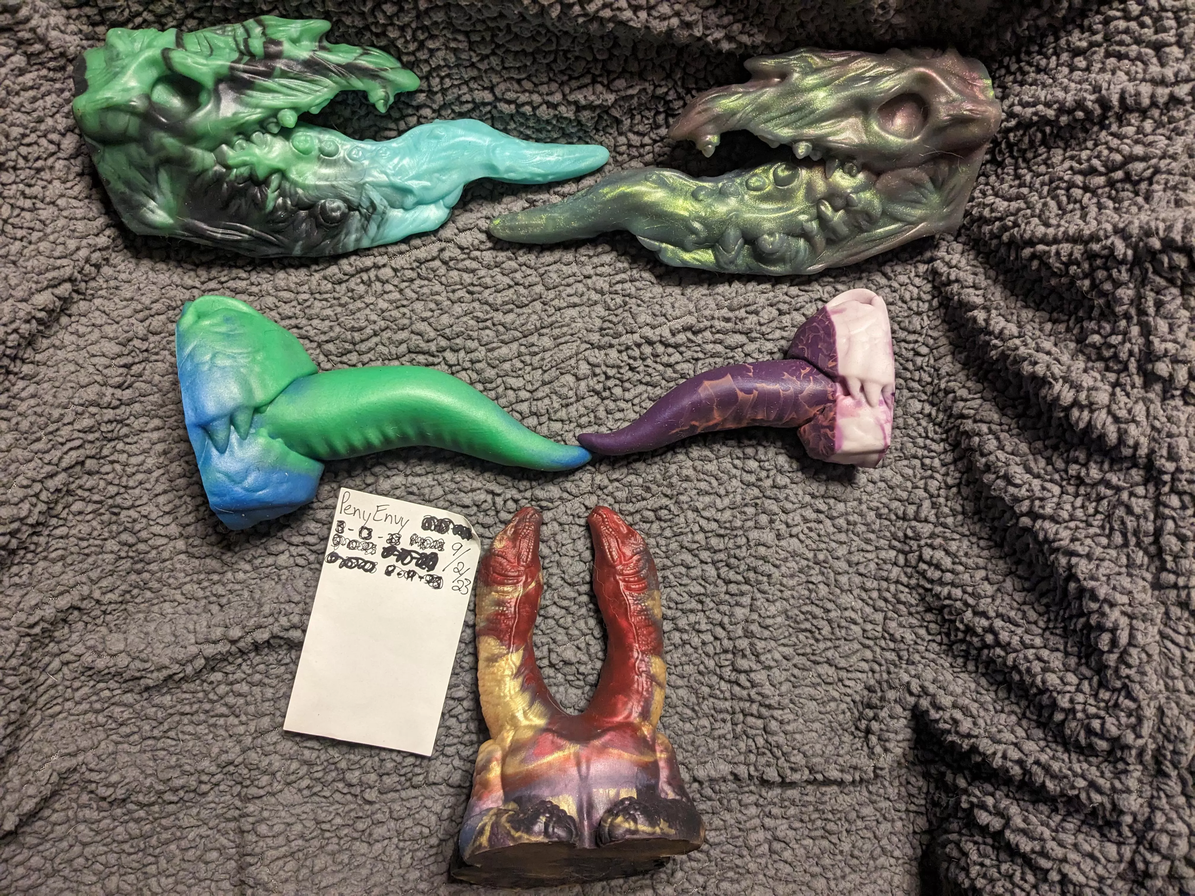 WTS/WTT toys and teenies/squishies posted by PenyEnvy