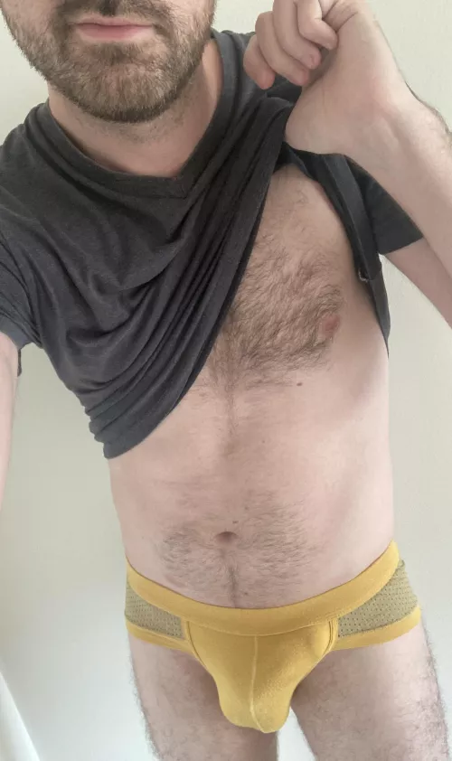 32 always down to chat. Long term buddies welcome. by rehpotx