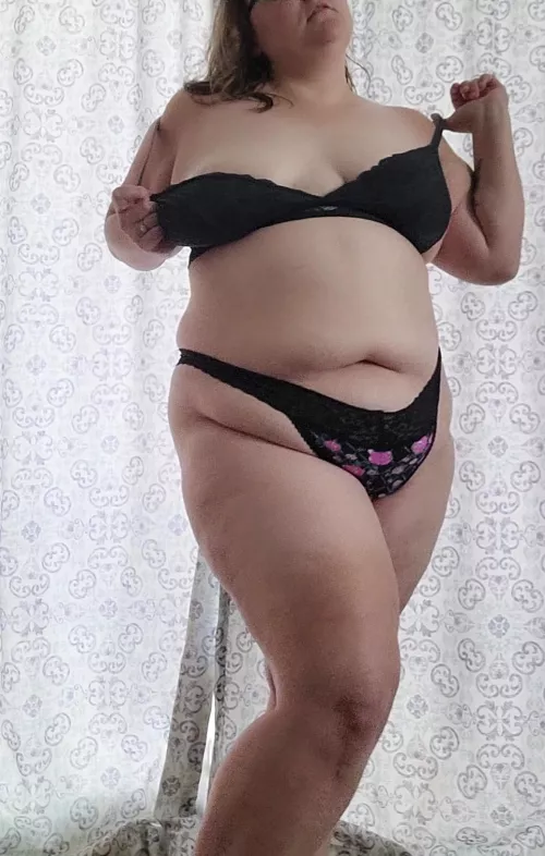 All these curves. I don't think you can handle it by Frecklefriend