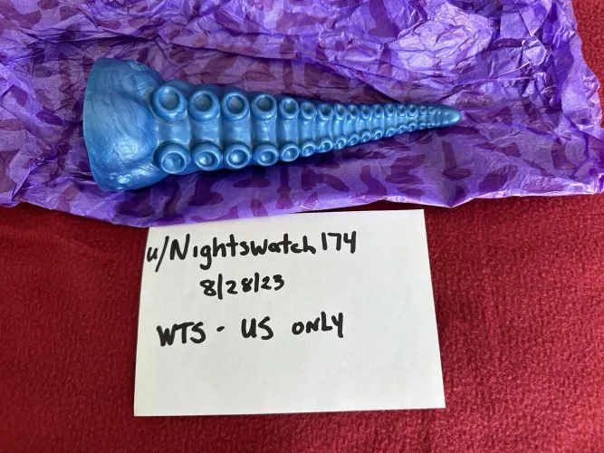 Bad Dragon Ika-size: Small/ Firmness:Medium $55 + Shipping by Nightswatch174