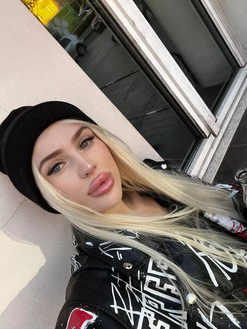 Beanie posted by gosterime