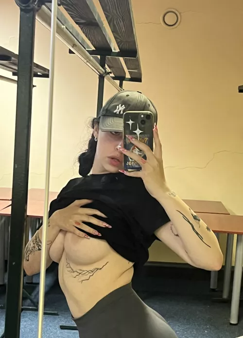 didn't have a bra while I was dancing either by SwimmingSteaka