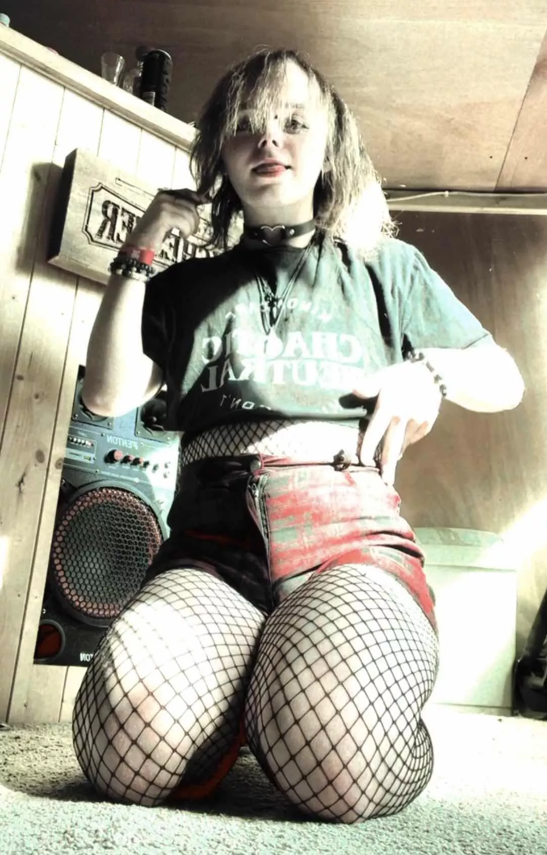 do u guys think i look cute? ・❥・ posted by bootcakee