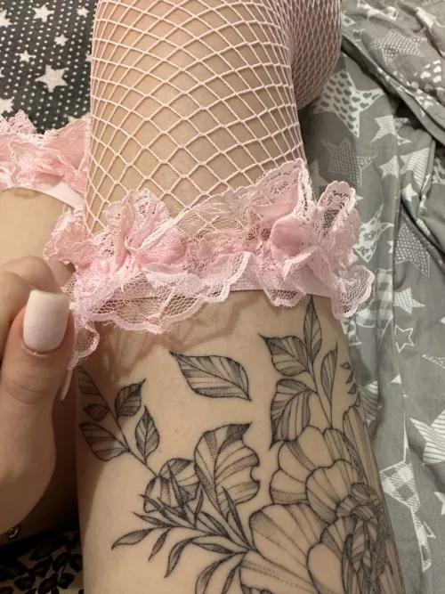 feel me by friendlyVirtue96