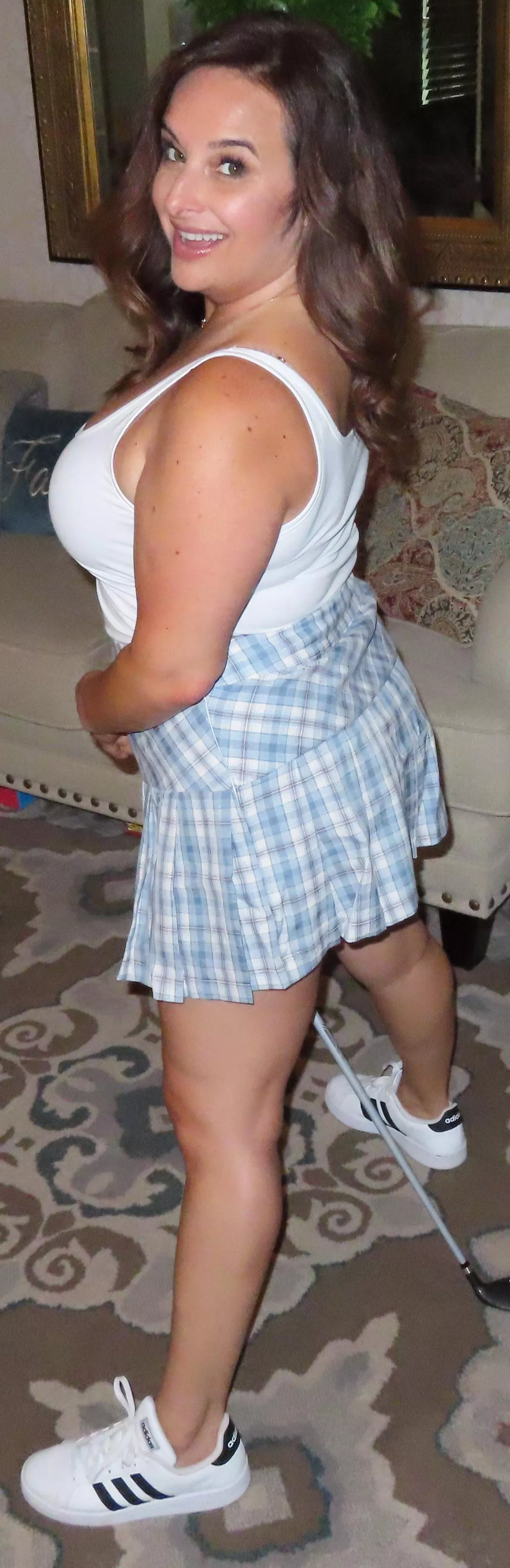 Find me on Insta, my @ name is in the comments! posted by sophienextdoor