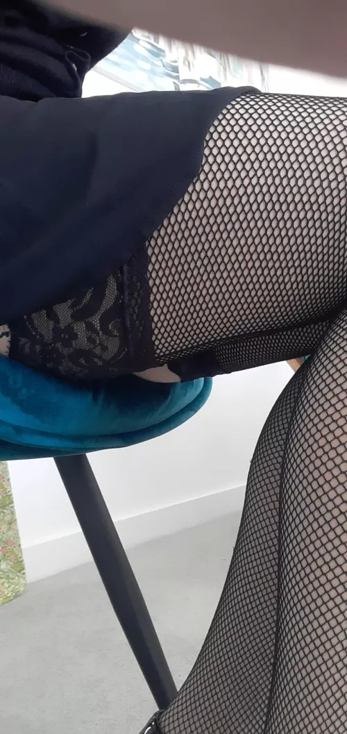 Fishnet seamed stockings by mandystockings